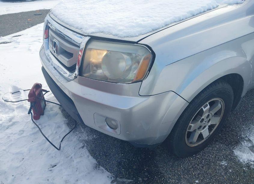 Photo 6 of 2010 Honda Pilot TOURING (VIN 5FNYF4H84AB023142)