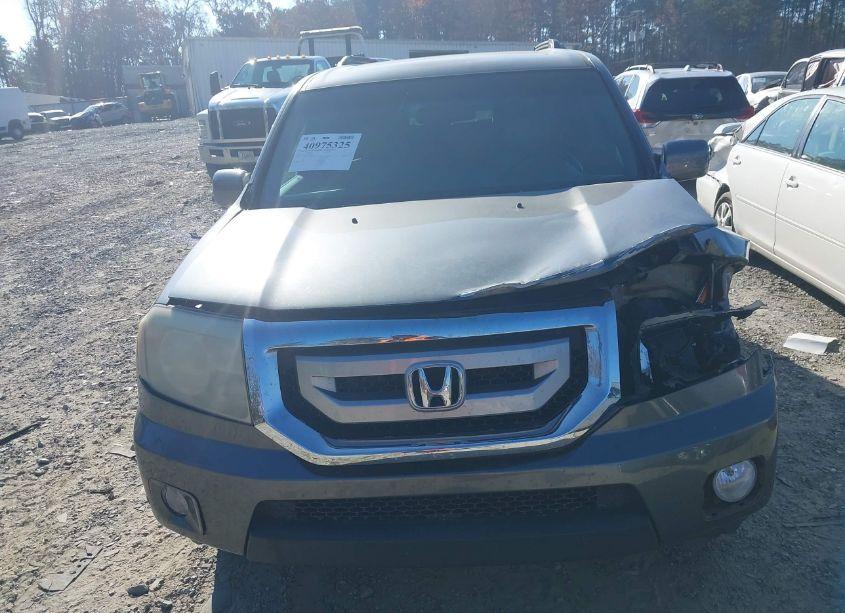 Photo 12 of 2010 Honda Pilot TOURING (VIN 5FNYF4H86AB038760)