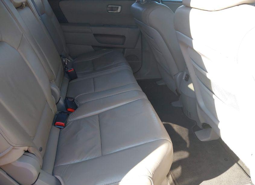 Photo 8 of 2010 Honda Pilot TOURING (VIN 5FNYF4H86AB038760)