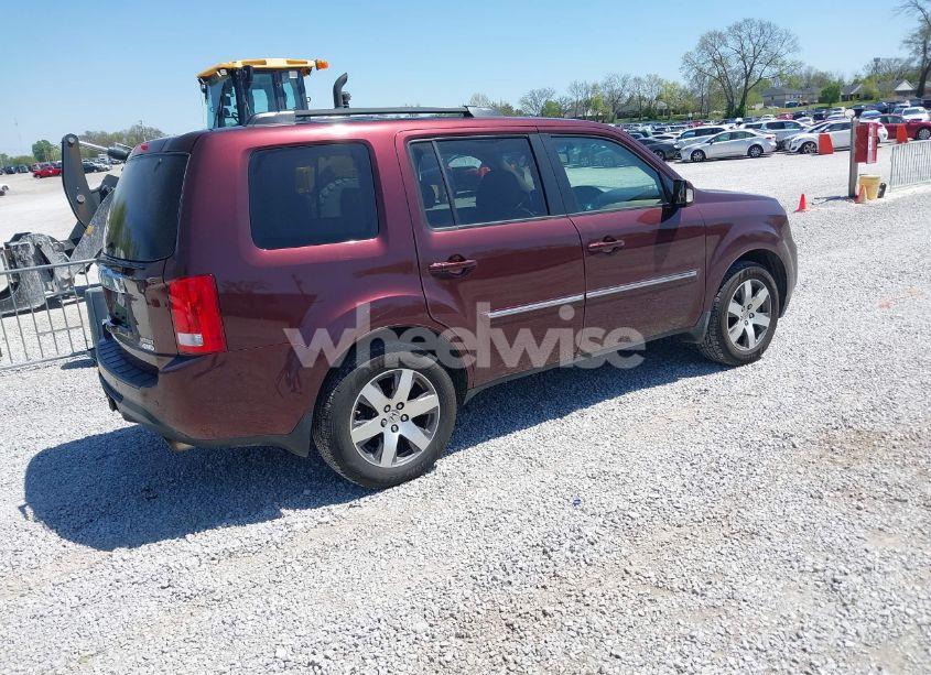 Photo 4 of 2012 Honda Pilot TOURING (VIN 5FNYF4H90CB020623)