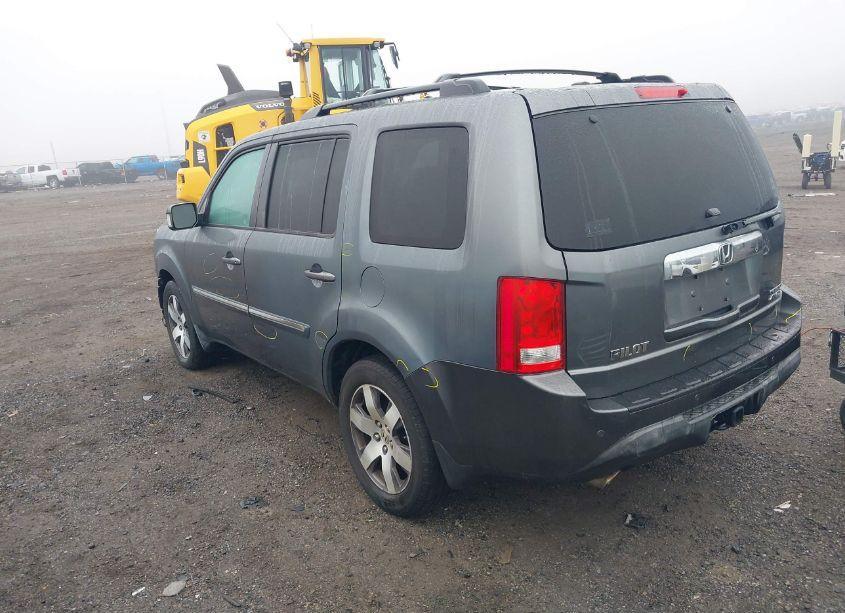Photo 3 of 2012 Honda Pilot TOURING (VIN 5FNYF4H90CB045599)