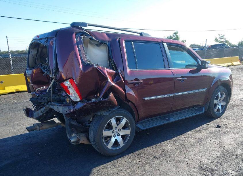 Photo 4 of 2012 Honda Pilot TOURING (VIN 5FNYF4H90CB065528)