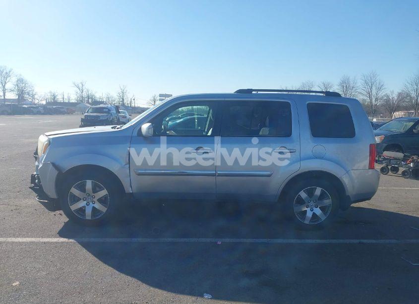 Photo 14 of 2013 Honda Pilot TOURING (VIN 5FNYF4H90DB048519)