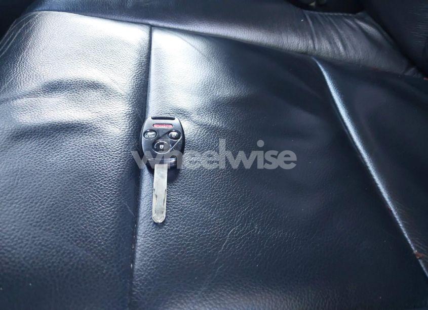 Photo 11 of 2013 Honda Pilot TOURING (VIN 5FNYF4H90DB069869)