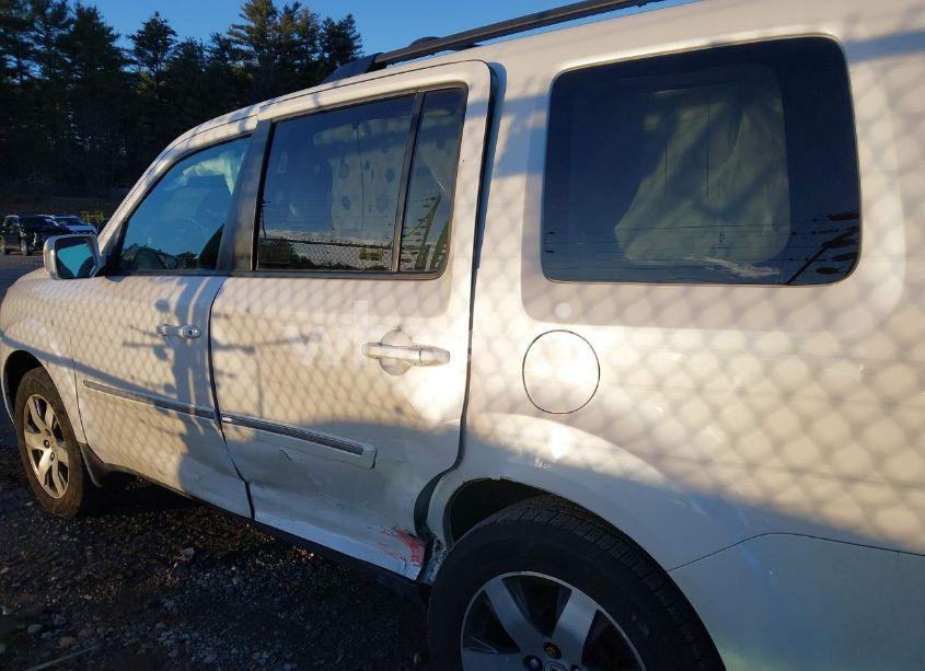 Photo 17 of 2013 Honda Pilot TOURING (VIN 5FNYF4H90DB069869)