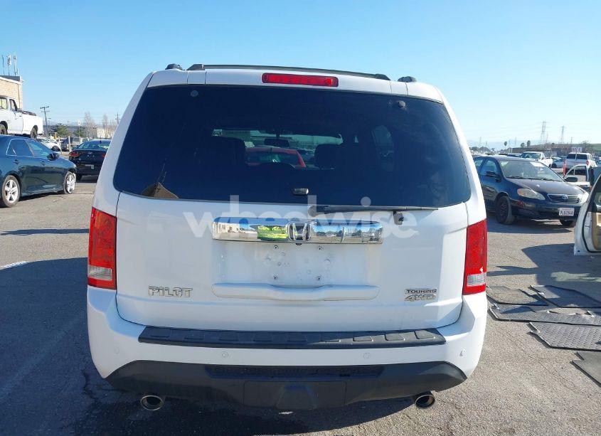 Photo 16 of 2014 Honda Pilot TOURING (VIN 5FNYF4H90EB046884)