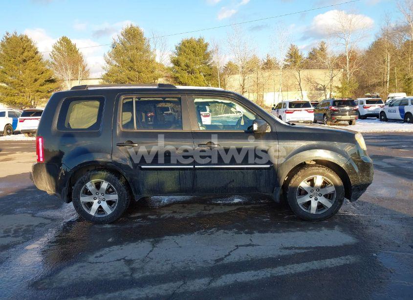Photo 13 of 2015 Honda Pilot TOURING (VIN 5FNYF4H90FB062729)