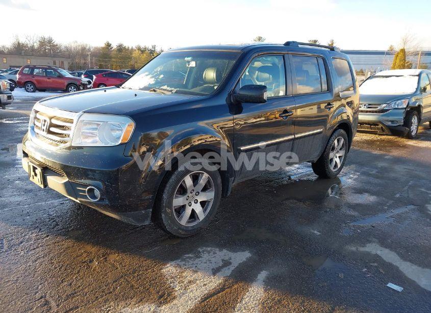 Photo 2 of 2015 Honda Pilot TOURING (VIN 5FNYF4H90FB062729)