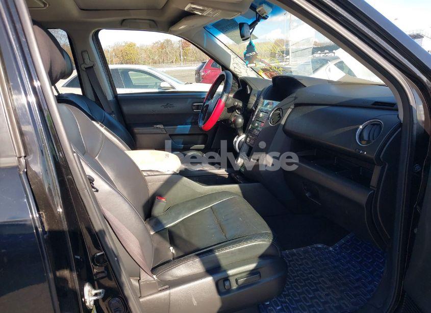 Photo 5 of 2010 Honda Pilot TOURING (VIN 5FNYF4H91AB013435)