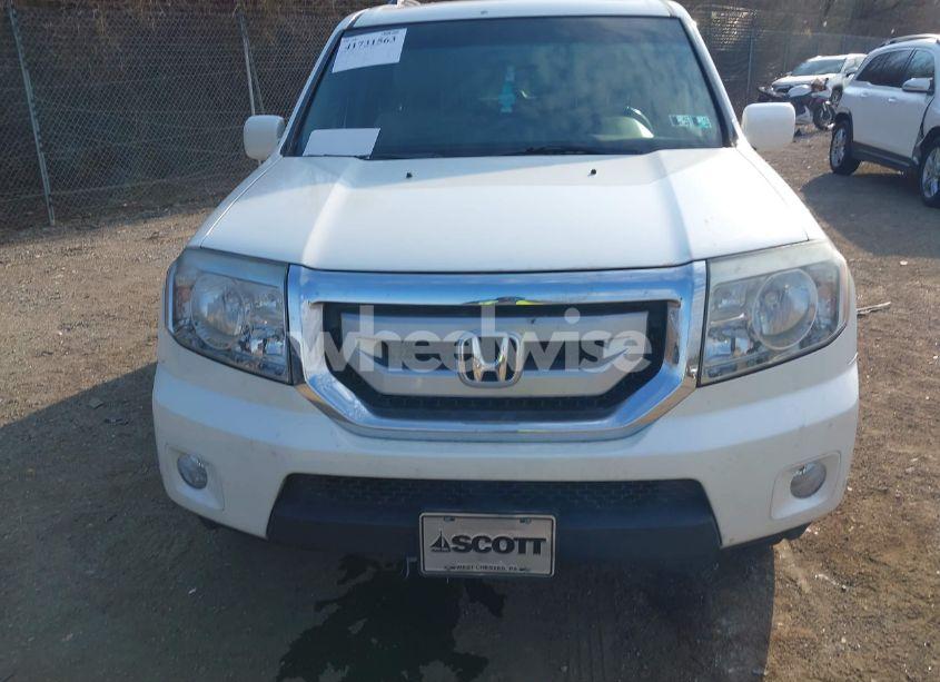 Photo 13 of 2011 Honda Pilot TOURING (VIN 5FNYF4H91BB106537)