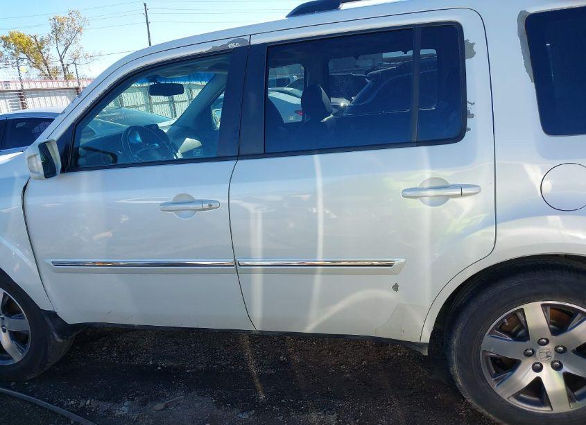 Photo 14 of 2012 Honda Pilot TOURING (VIN 5FNYF4H91CB023871)