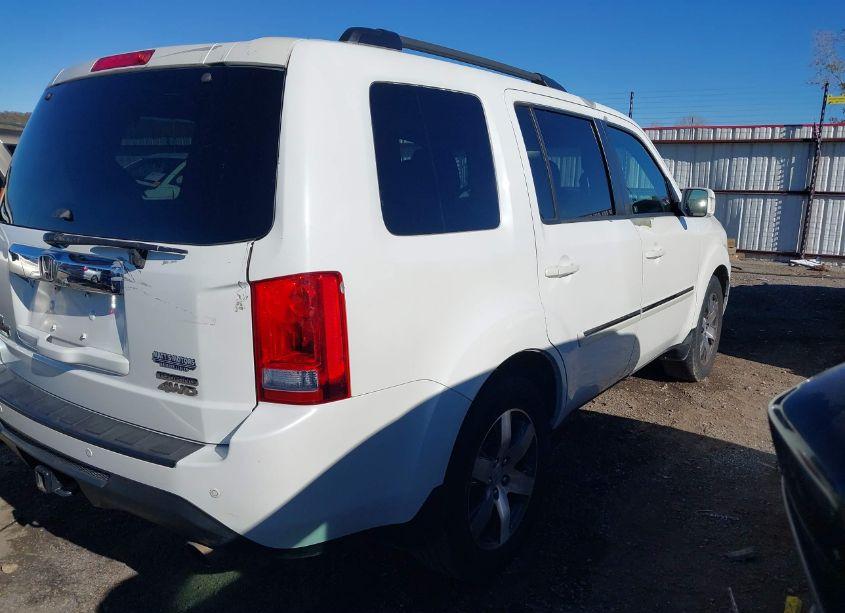 Photo 4 of 2012 Honda Pilot TOURING (VIN 5FNYF4H91CB023871)