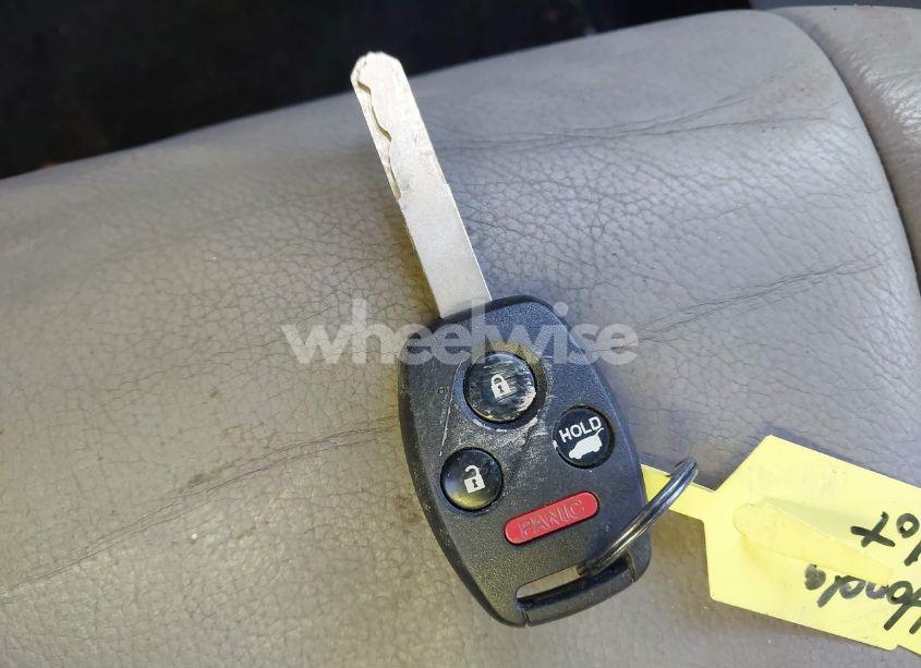 Photo 11 of 2013 Honda Pilot TOURING (VIN 5FNYF4H91DB036041)