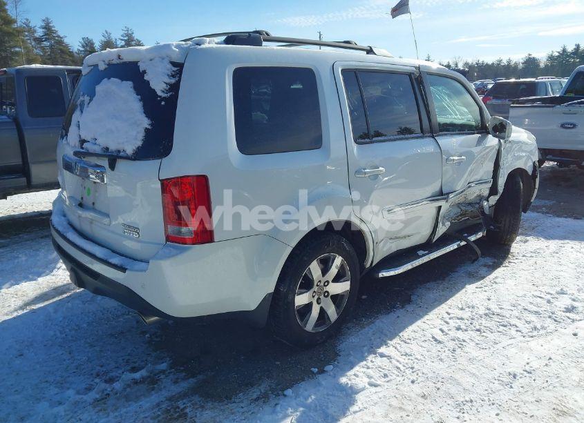 Photo 4 of 2013 Honda Pilot TOURING (VIN 5FNYF4H91DB036041)