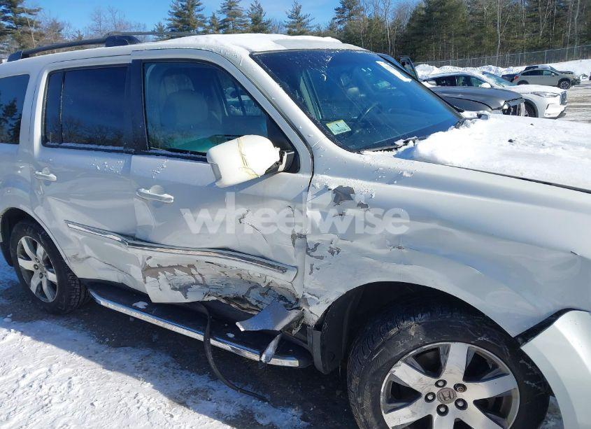 Photo 6 of 2013 Honda Pilot TOURING (VIN 5FNYF4H91DB036041)