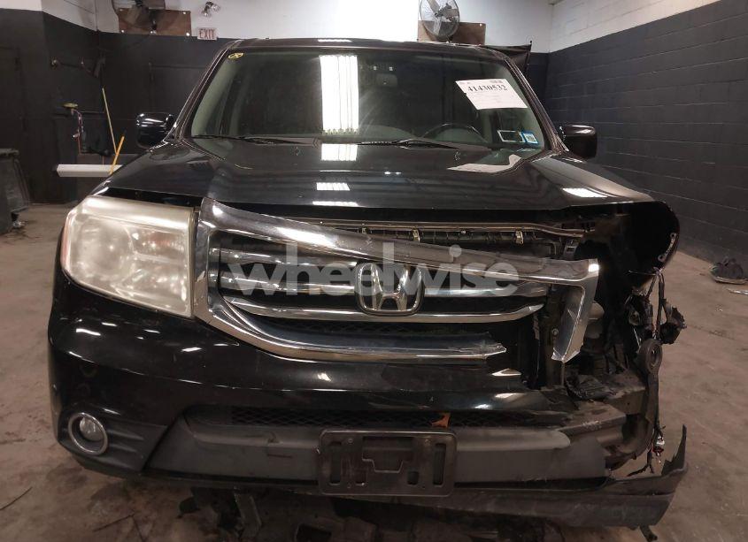 Photo 13 of 2013 Honda Pilot TOURING (VIN 5FNYF4H91DB073106)