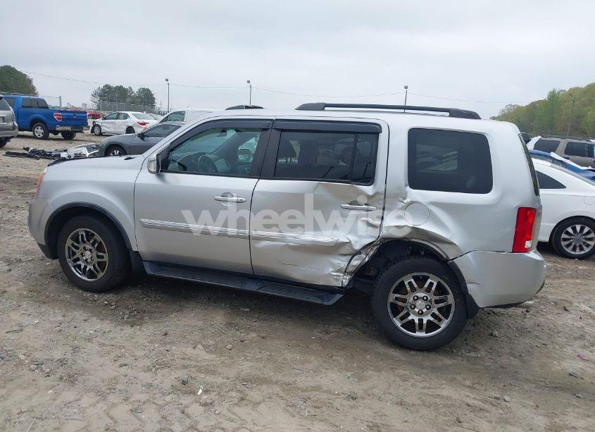 Photo 6 of 2014 Honda Pilot TOURING (VIN 5FNYF4H91EB011934)