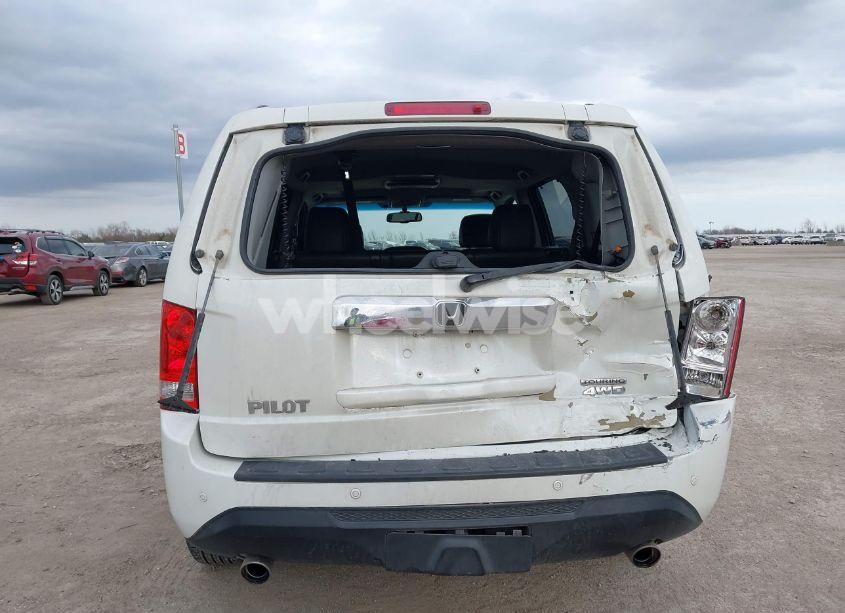Photo 16 of 2015 Honda Pilot TOURING (VIN 5FNYF4H91FB014110)