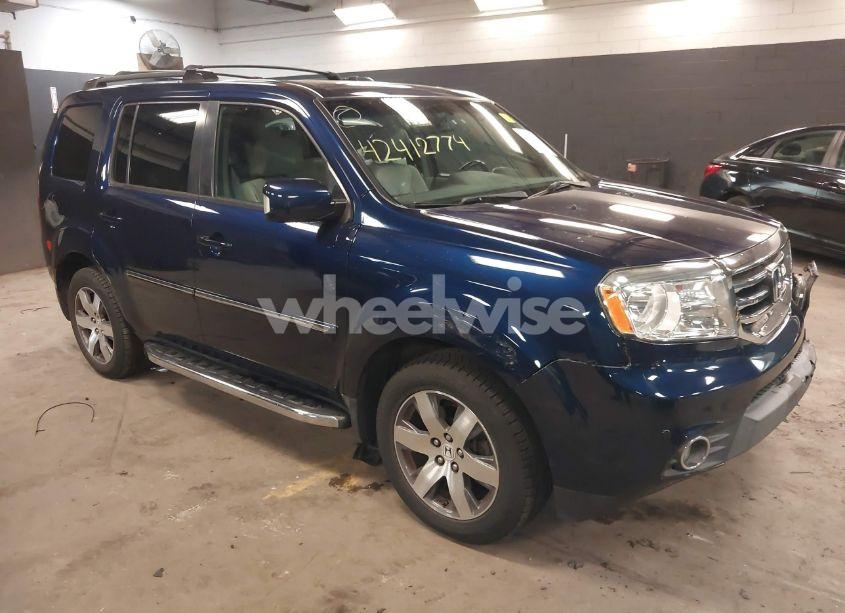 2015 Honda Pilot TOURING (VIN 5FNYF4H91FB015211) main photo