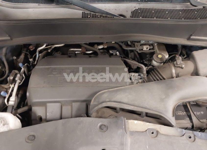 Photo 10 of 2015 Honda Pilot TOURING (VIN 5FNYF4H91FB015211)