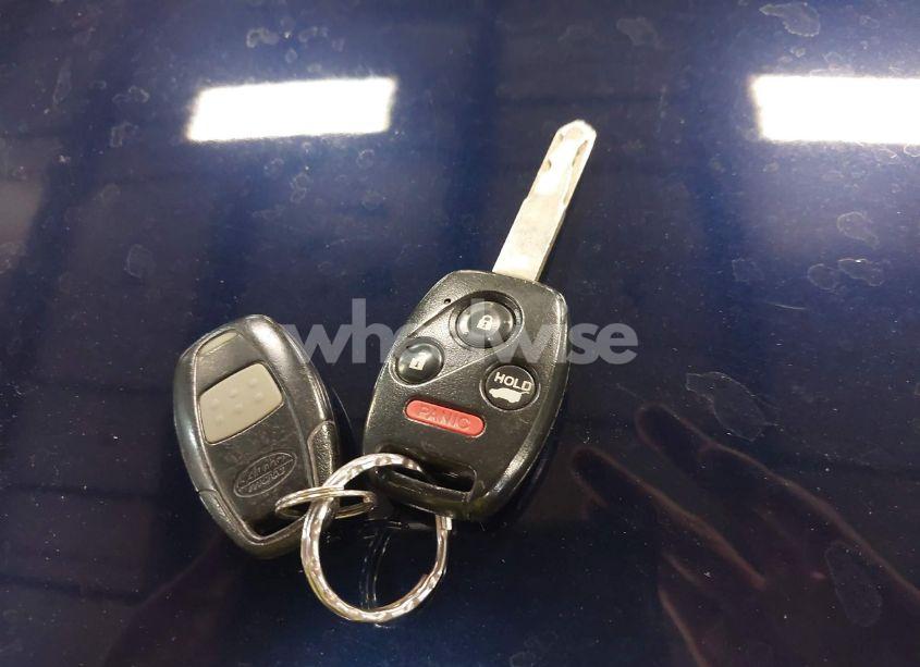 Photo 11 of 2015 Honda Pilot TOURING (VIN 5FNYF4H91FB015211)