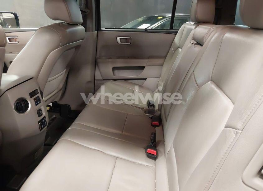 Photo 8 of 2015 Honda Pilot TOURING (VIN 5FNYF4H91FB015211)
