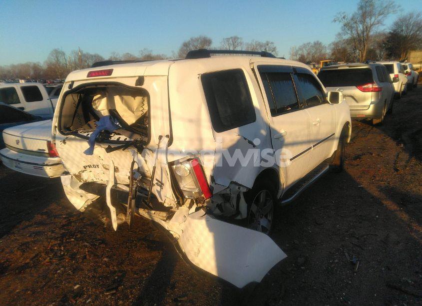 Photo 4 of 2015 Honda Pilot TOURING (VIN 5FNYF4H91FB066966)