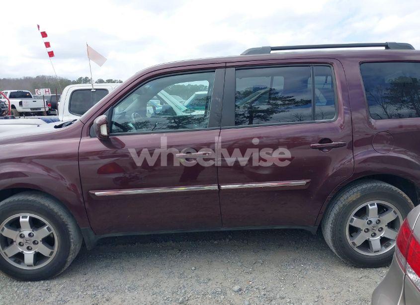 Photo 14 of 2011 Honda Pilot TOURING (VIN 5FNYF4H92BB006334)