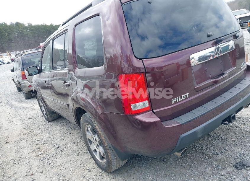 Photo 3 of 2011 Honda Pilot TOURING (VIN 5FNYF4H92BB006334)