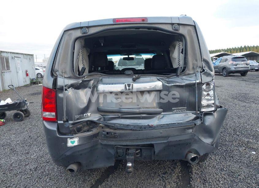 Photo 6 of 2013 Honda Pilot TOURING (VIN 5FNYF4H92DB022102)