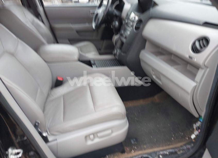 Photo 5 of 2013 Honda Pilot TOURING (VIN 5FNYF4H92DB026943)