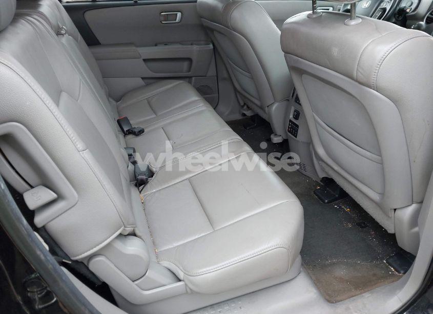 Photo 8 of 2013 Honda Pilot TOURING (VIN 5FNYF4H92DB026943)