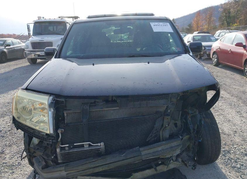 Photo 12 of 2013 Honda Pilot TOURING (VIN 5FNYF4H92DB070957)