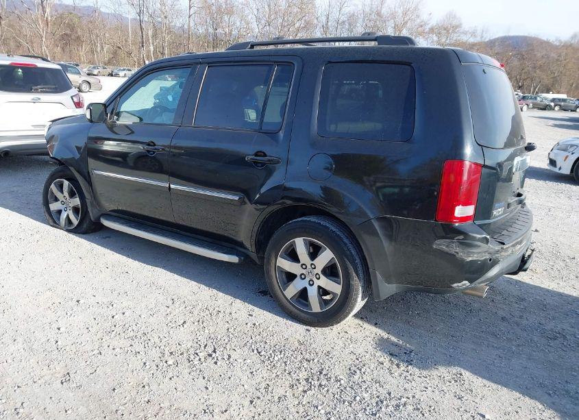 Photo 3 of 2013 Honda Pilot TOURING (VIN 5FNYF4H92DB070957)