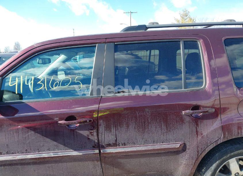 Photo 14 of 2013 Honda Pilot TOURING (VIN 5FNYF4H92DB072661)