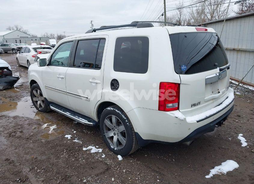 Photo 3 of 2014 Honda Pilot TOURING (VIN 5FNYF4H92EB001123)