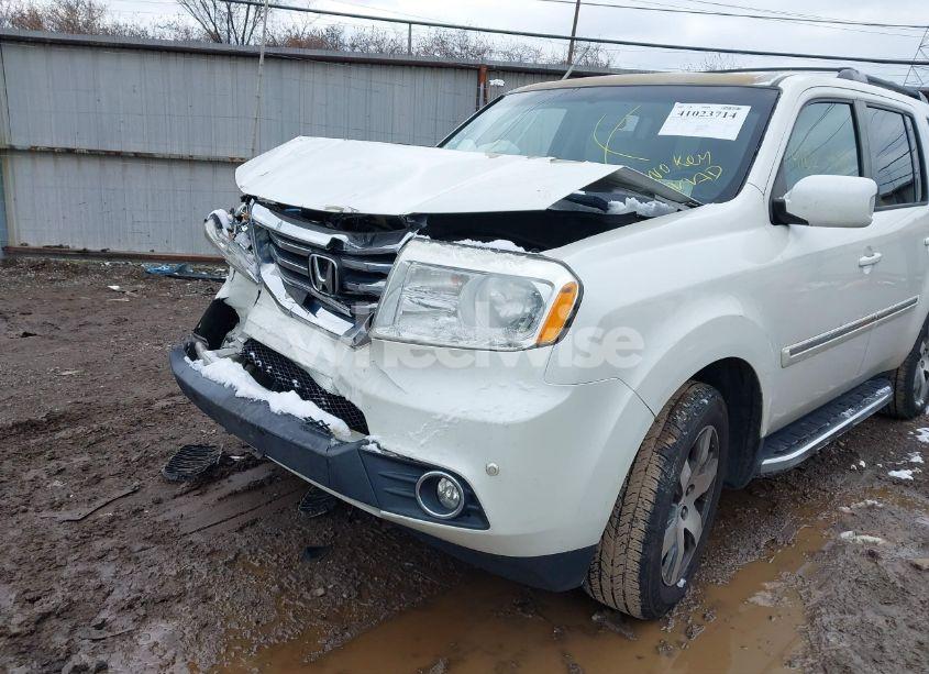 Photo 6 of 2014 Honda Pilot TOURING (VIN 5FNYF4H92EB001123)