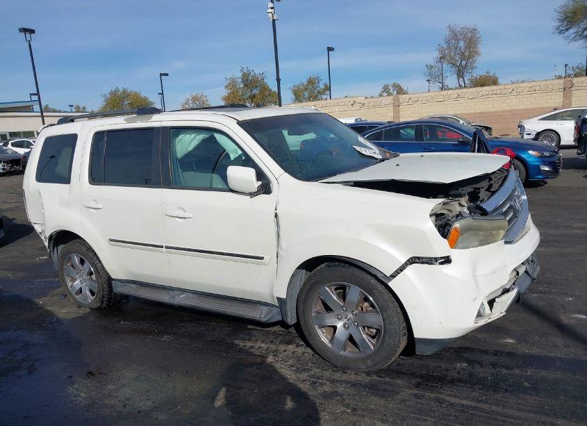 Photo 14 of 2014 Honda Pilot TOURING (VIN 5FNYF4H92EB027303)