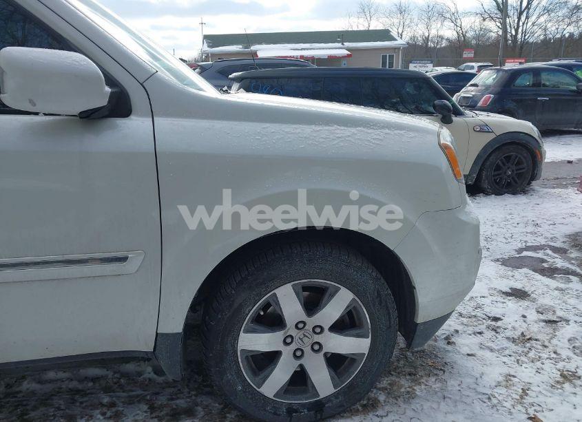 Photo 21 of 2015 Honda Pilot TOURING (VIN 5FNYF4H92FB012575)