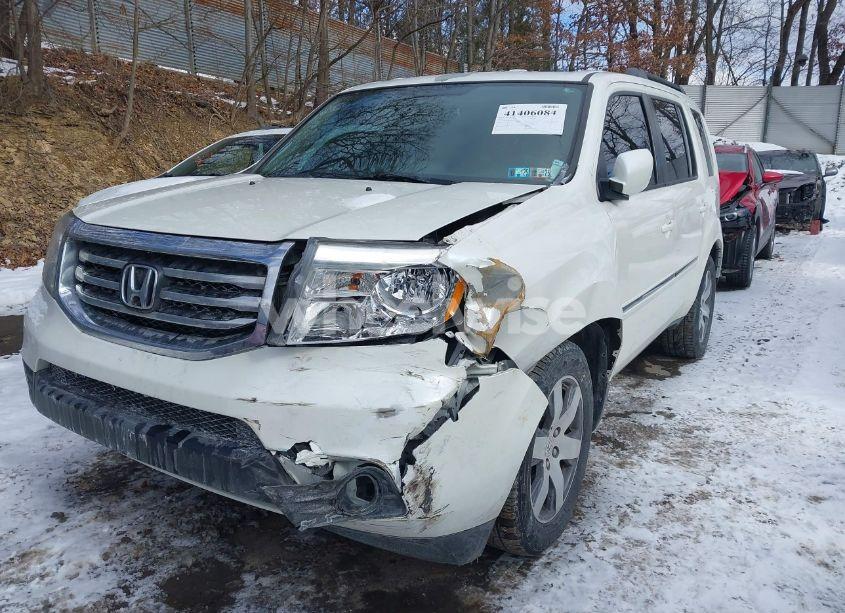 Photo 6 of 2015 Honda Pilot TOURING (VIN 5FNYF4H92FB012575)