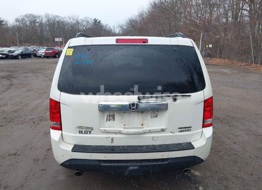 Photo 17 of 2015 Honda Pilot TOURING (VIN 5FNYF4H92FB042384)