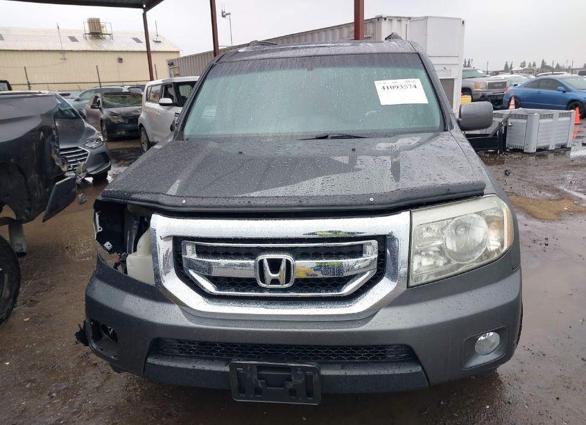 Photo 12 of 2011 Honda Pilot TOURING (VIN 5FNYF4H93BB066879)