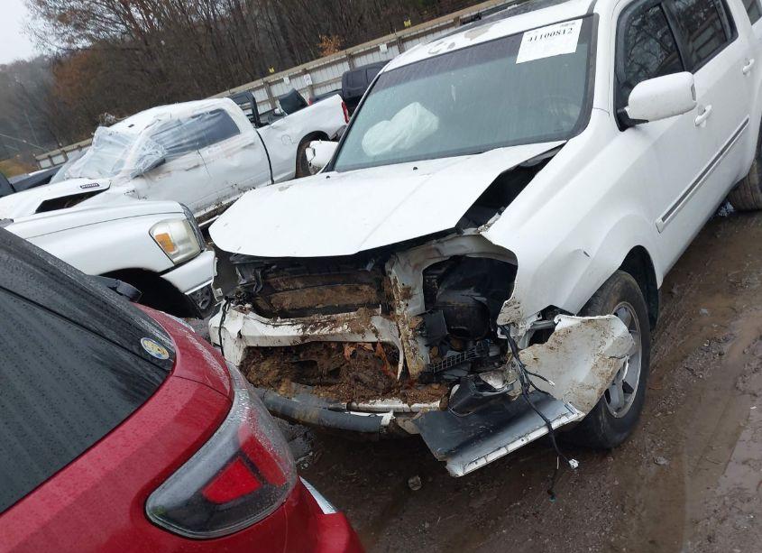 Photo 12 of 2011 Honda Pilot TOURING (VIN 5FNYF4H93BB069345)