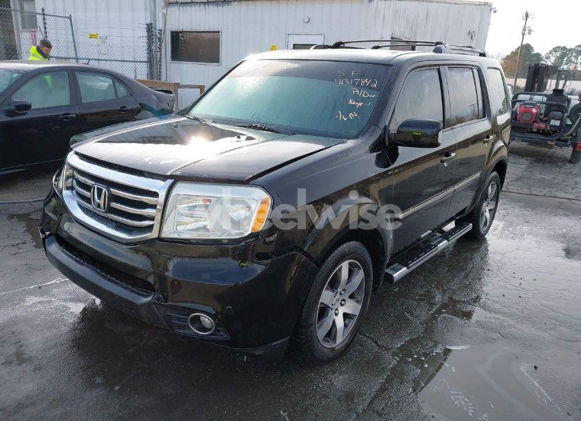 Photo 2 of 2012 Honda Pilot TOURING (VIN 5FNYF4H93CB066981)