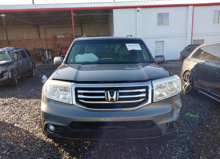 Photo 12 of 2013 Honda Pilot TOURING (VIN 5FNYF4H93DB032878)