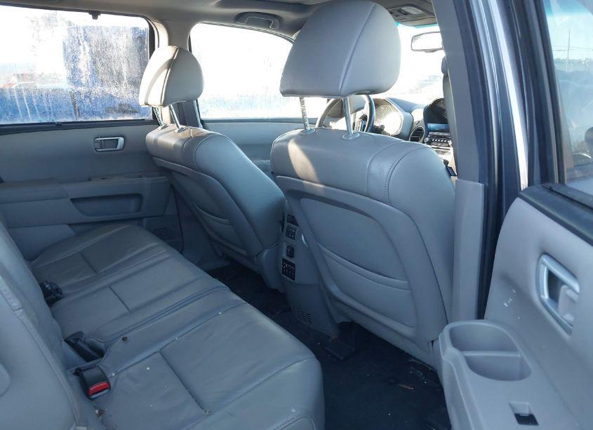 Photo 8 of 2013 Honda Pilot TOURING (VIN 5FNYF4H93DB032878)