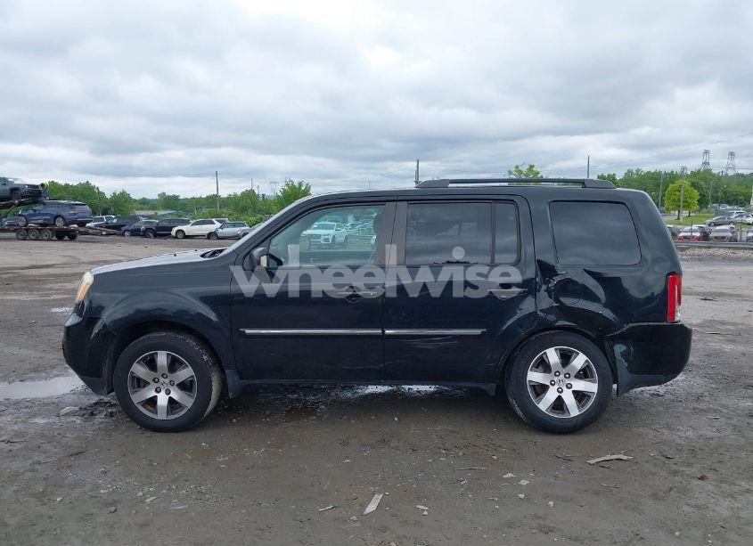 Photo 14 of 2013 Honda Pilot TOURING (VIN 5FNYF4H93DB053570)