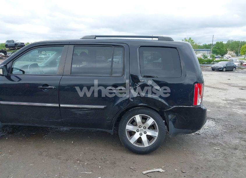 Photo 6 of 2013 Honda Pilot TOURING (VIN 5FNYF4H93DB053570)