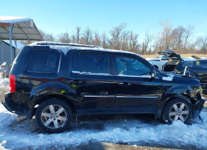 Photo 13 of 2014 Honda Pilot TOURING (VIN 5FNYF4H93EB013233)