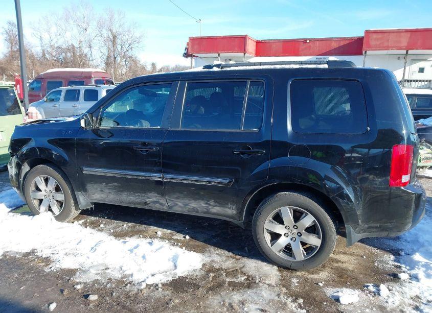 Photo 14 of 2014 Honda Pilot TOURING (VIN 5FNYF4H93EB013233)